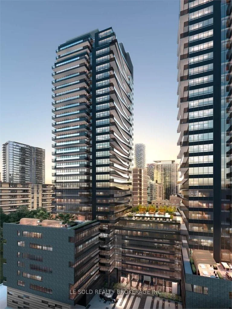 Condo Apartment in Toronto