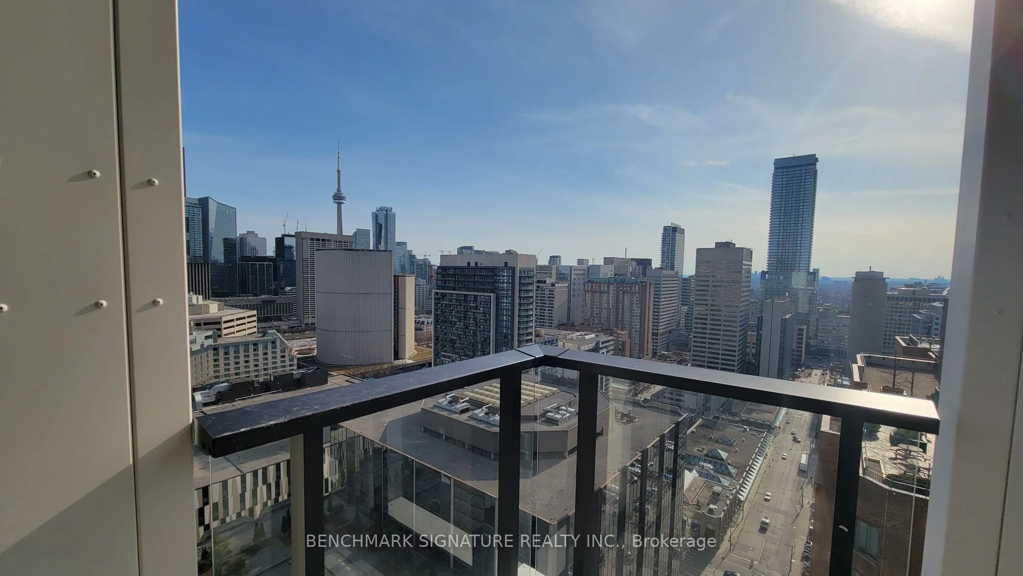 20 Edward Street 2510, Toronto C01, ON M5G 0C5