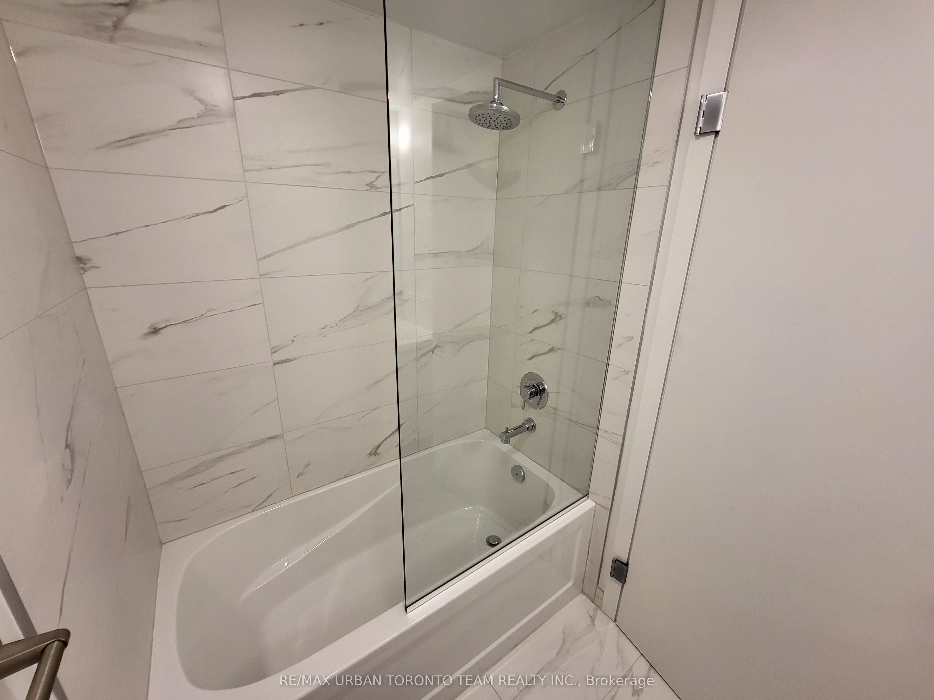 55 Cooper Street 3815, Toronto C08, ON M5E 0G1