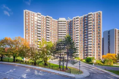 Condo Apartment in Toronto