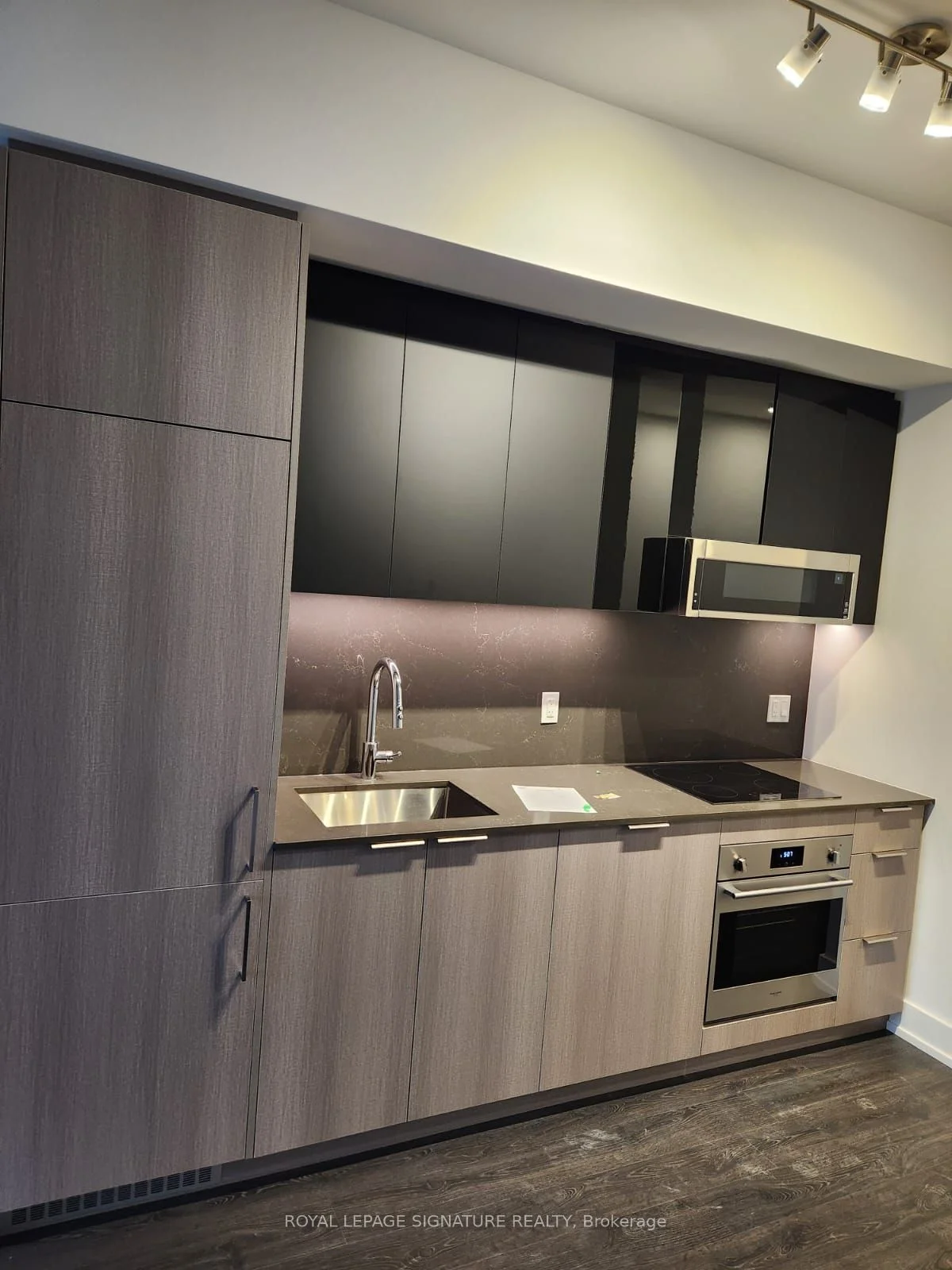 308 Jarvis Street 1006, Toronto C08, ON M5B 0E3