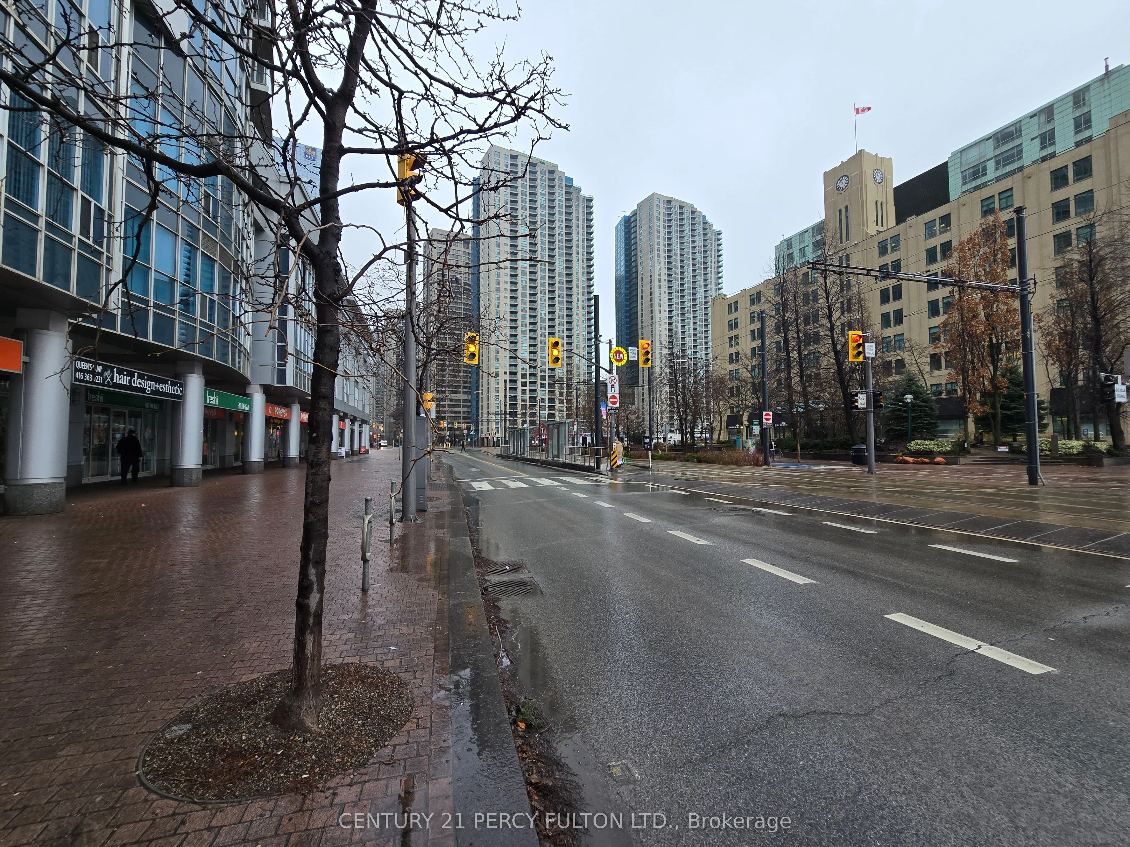 208 Queens Quay W 3401, Toronto C01, On M5y 2y5