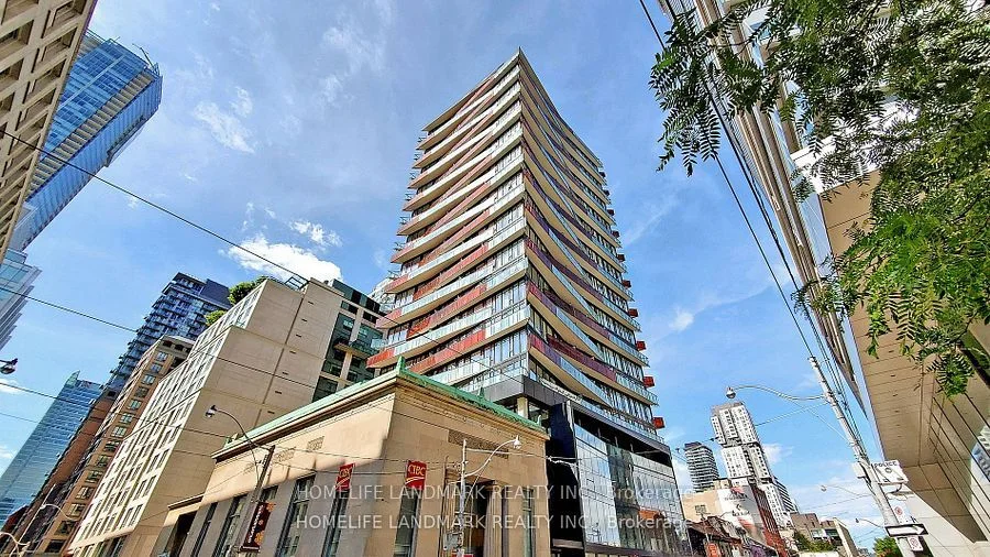 215 Queen Street W 1106, Toronto C01, On M5p 0p5