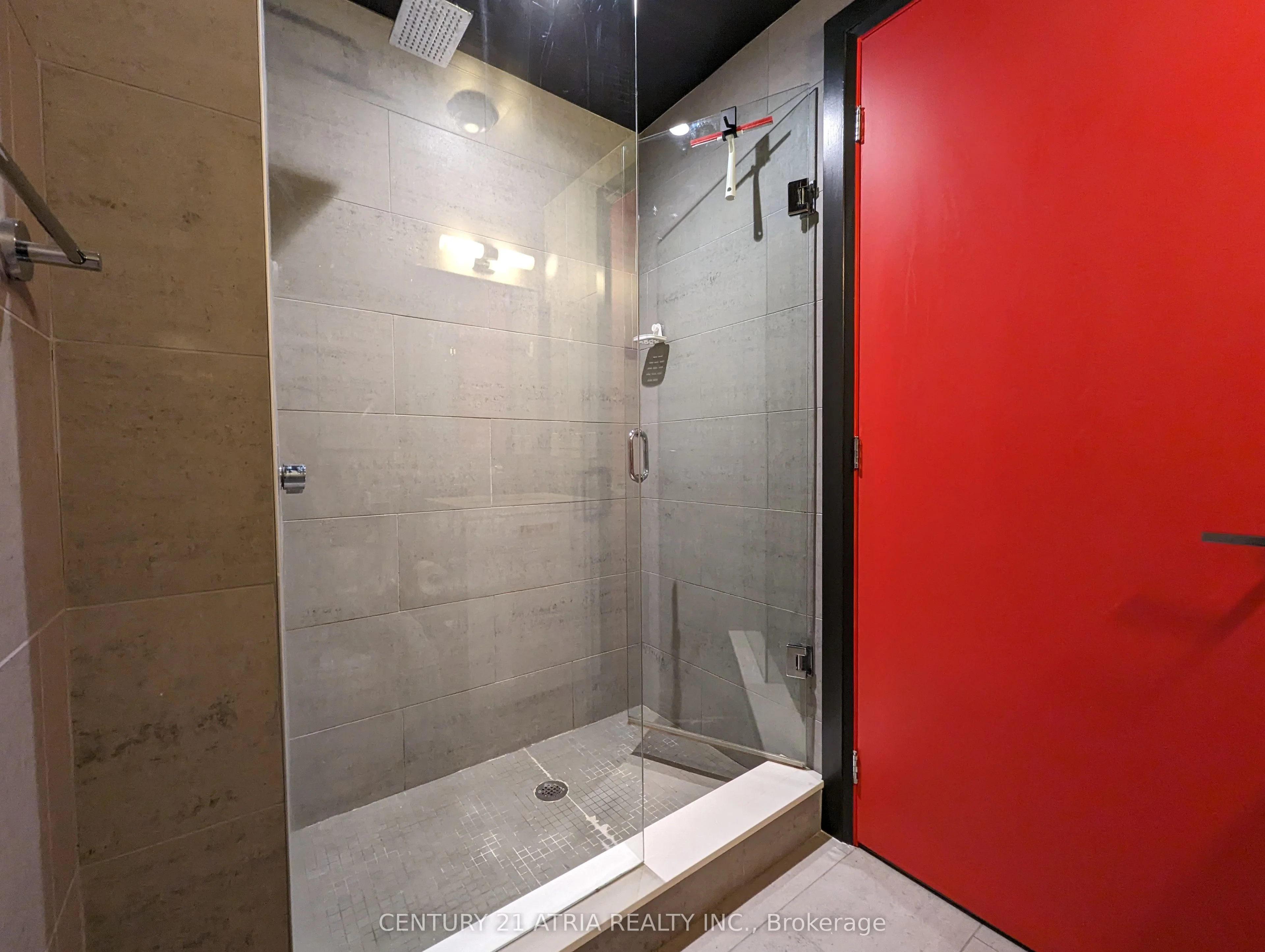 224 King Street W 905, Toronto C01, ON M5H 0A6
