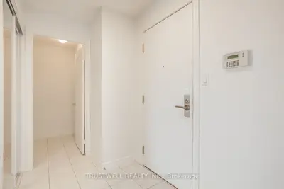 88 Grandview Way 808, Toronto C14, On M2n 6v6