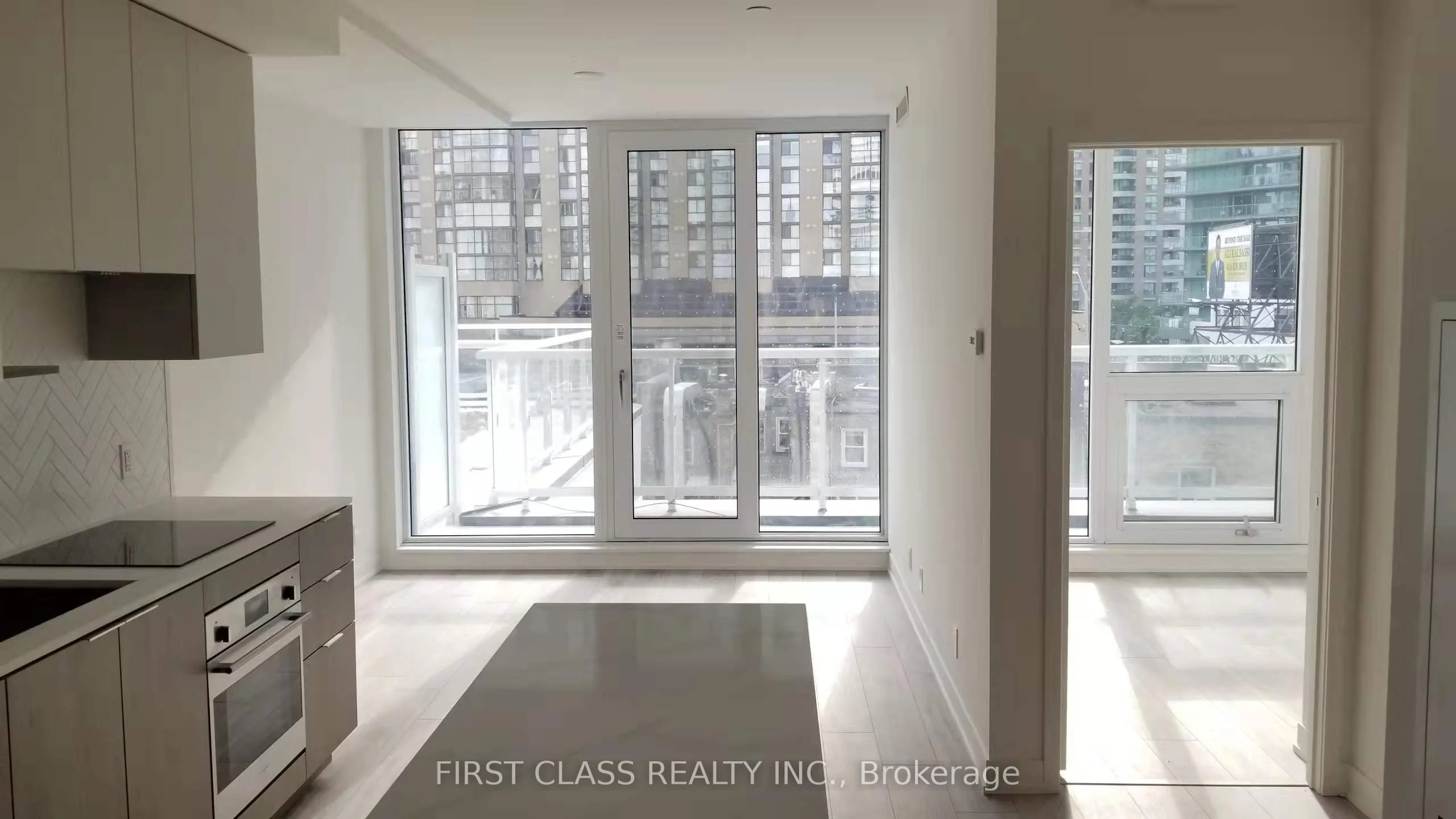 15 Holmes Avenue 304, Toronto C14, On M2n 0l4