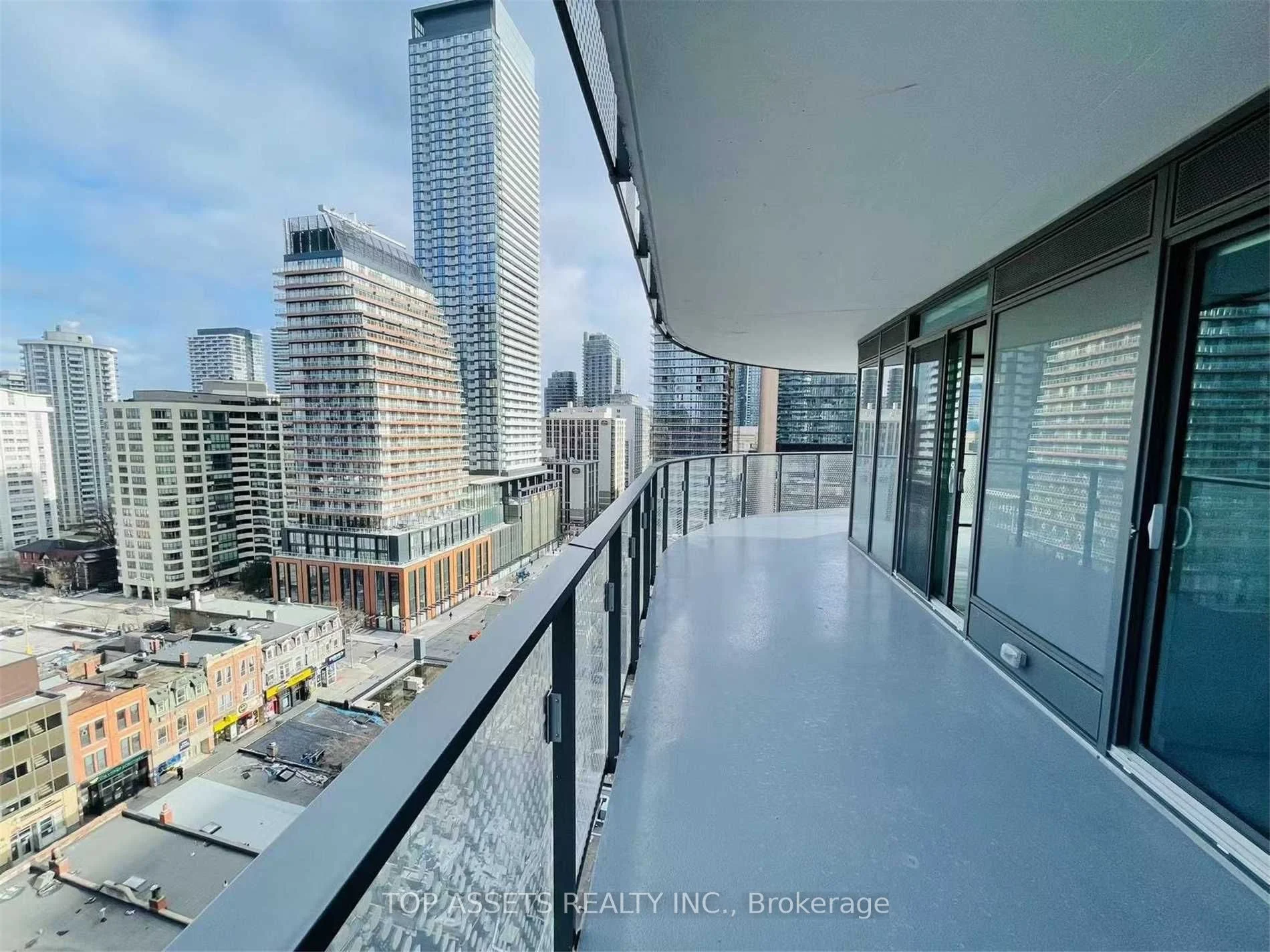 11 Wellesley Street W 1102, Toronto C01, ON M4Y 0G4