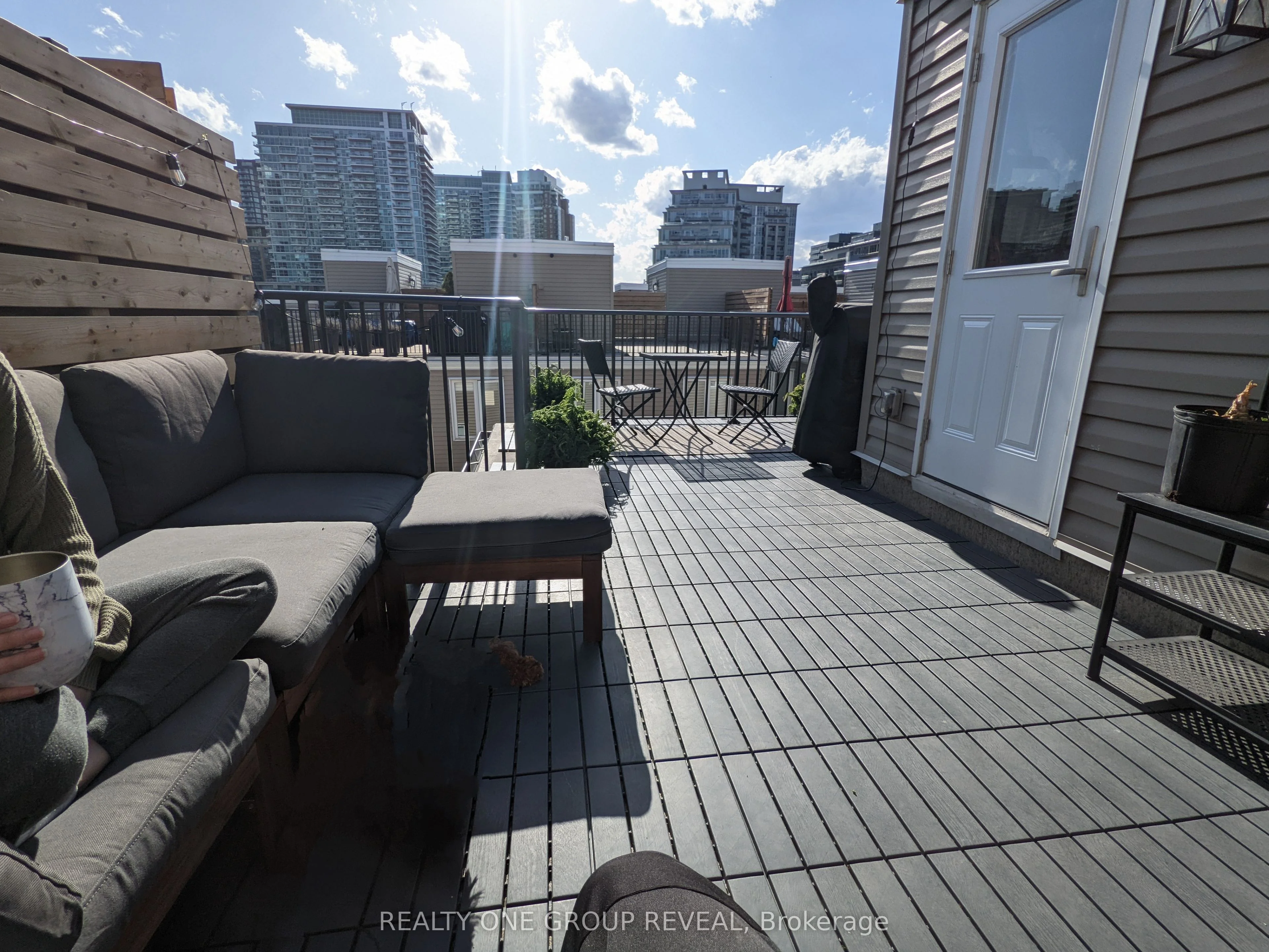 92 Strachan Avenue 636, Toronto C01, On M6k 3m6