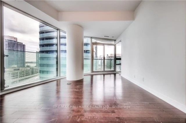 14 York Street 1005, Toronto C01, On M5j 0b1
