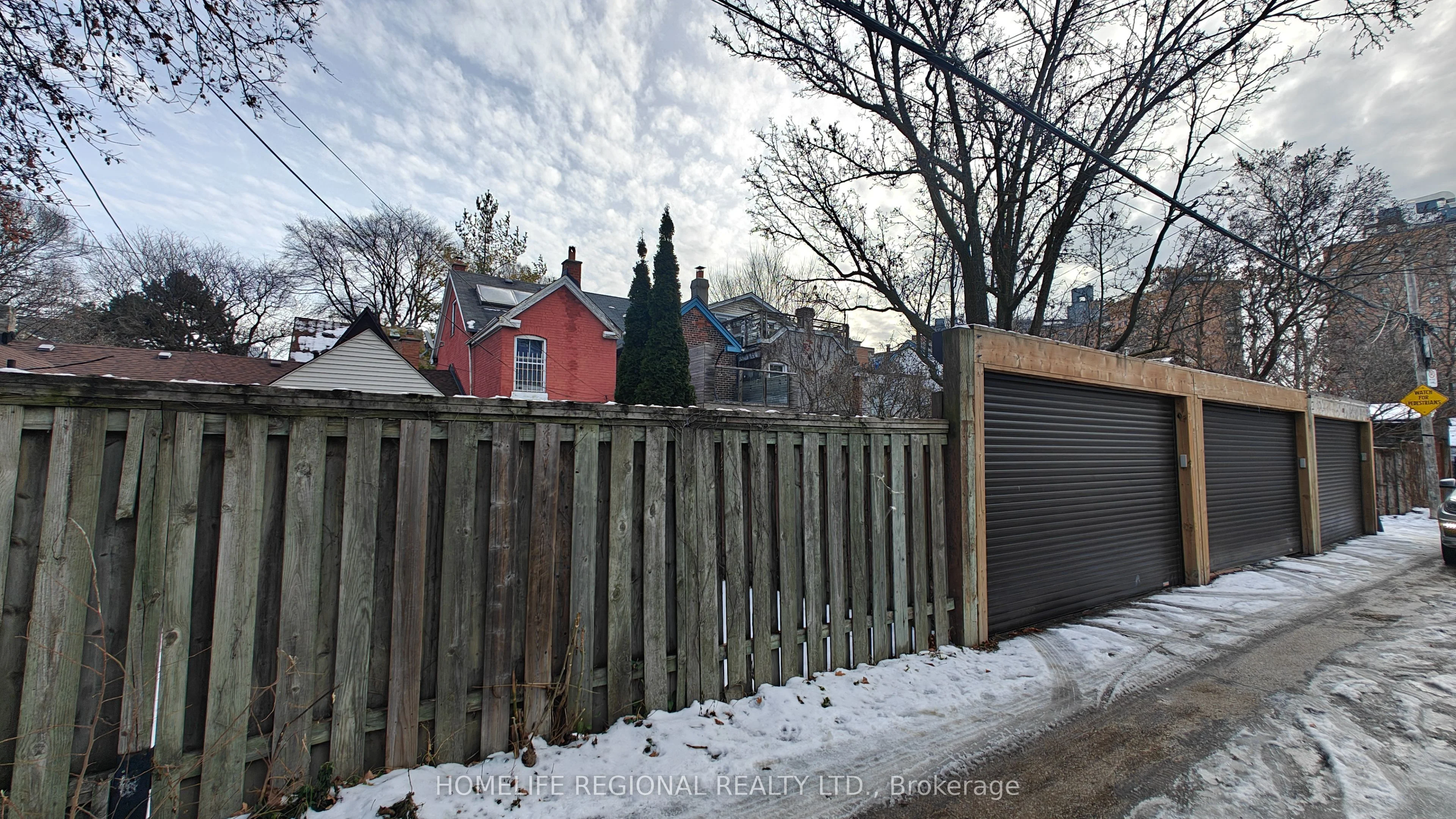 222 Ontario Street, Toronto C08, ON M5A 2V5