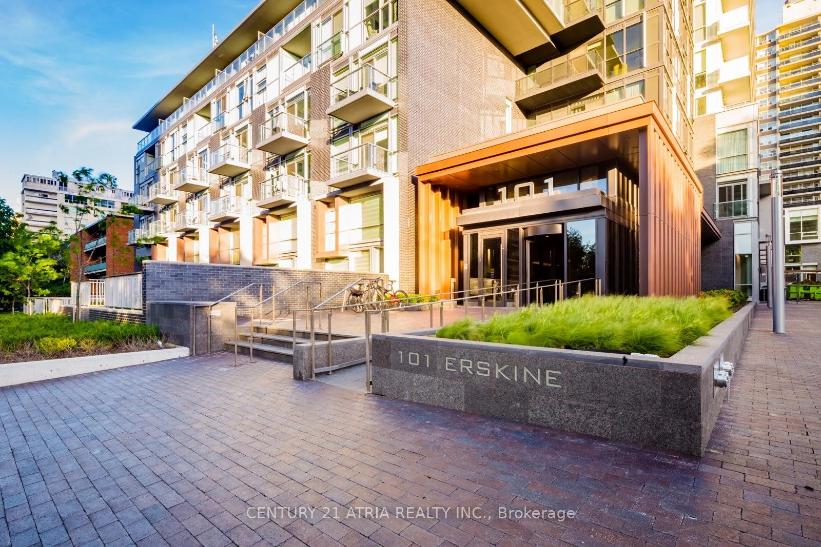 Common Element Condo in Toronto