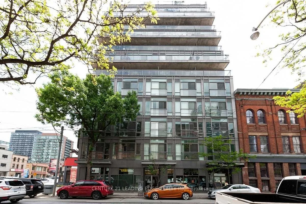 Condo Apartment in Toronto