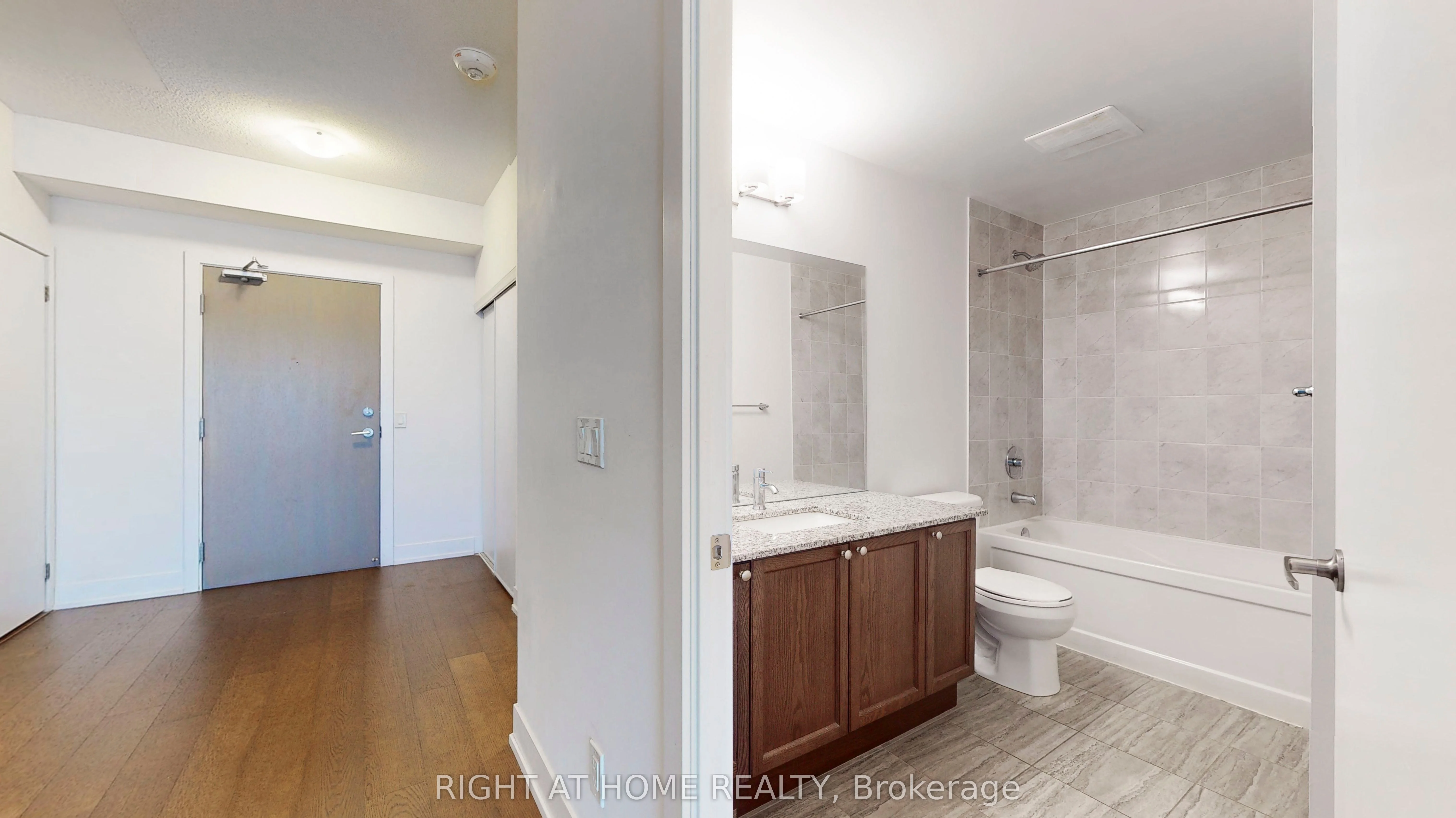 7 Kenaston Gardens 318, Toronto C15, ON M2K 0E9