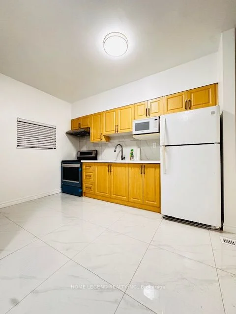 89 Oxford Street, Toronto C01, On M5t 1p2