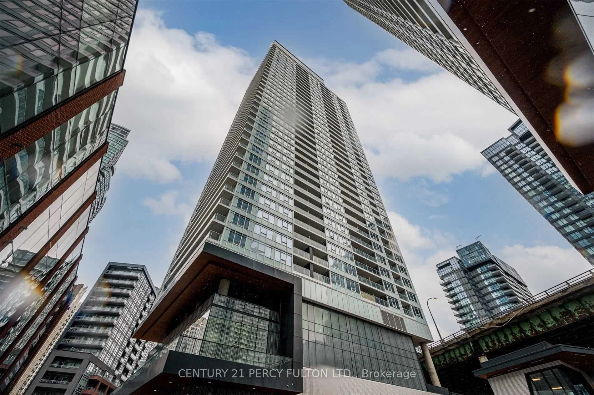 Condo Apartment in Toronto
