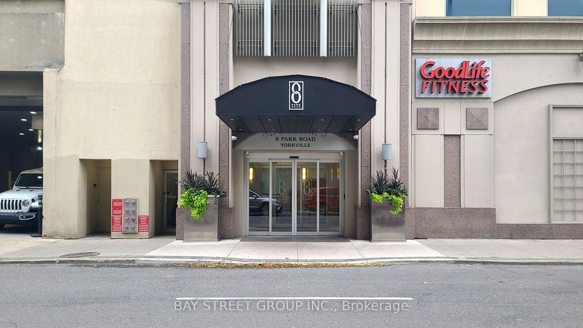 Condo Apartment in Toronto