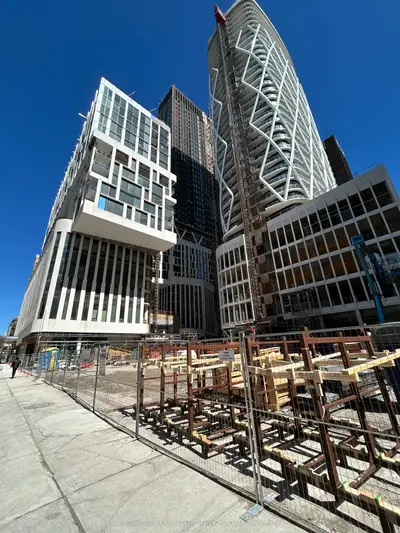 121 St Patrick Street 1224, Toronto C01, On M5t 3c1