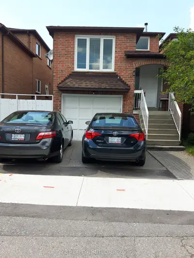 88 Carnival Court, Toronto C07, On M2r 3t8