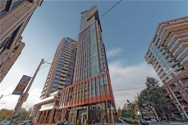 32 Davenport Road 2502, Toronto C02, On M5r 0b5