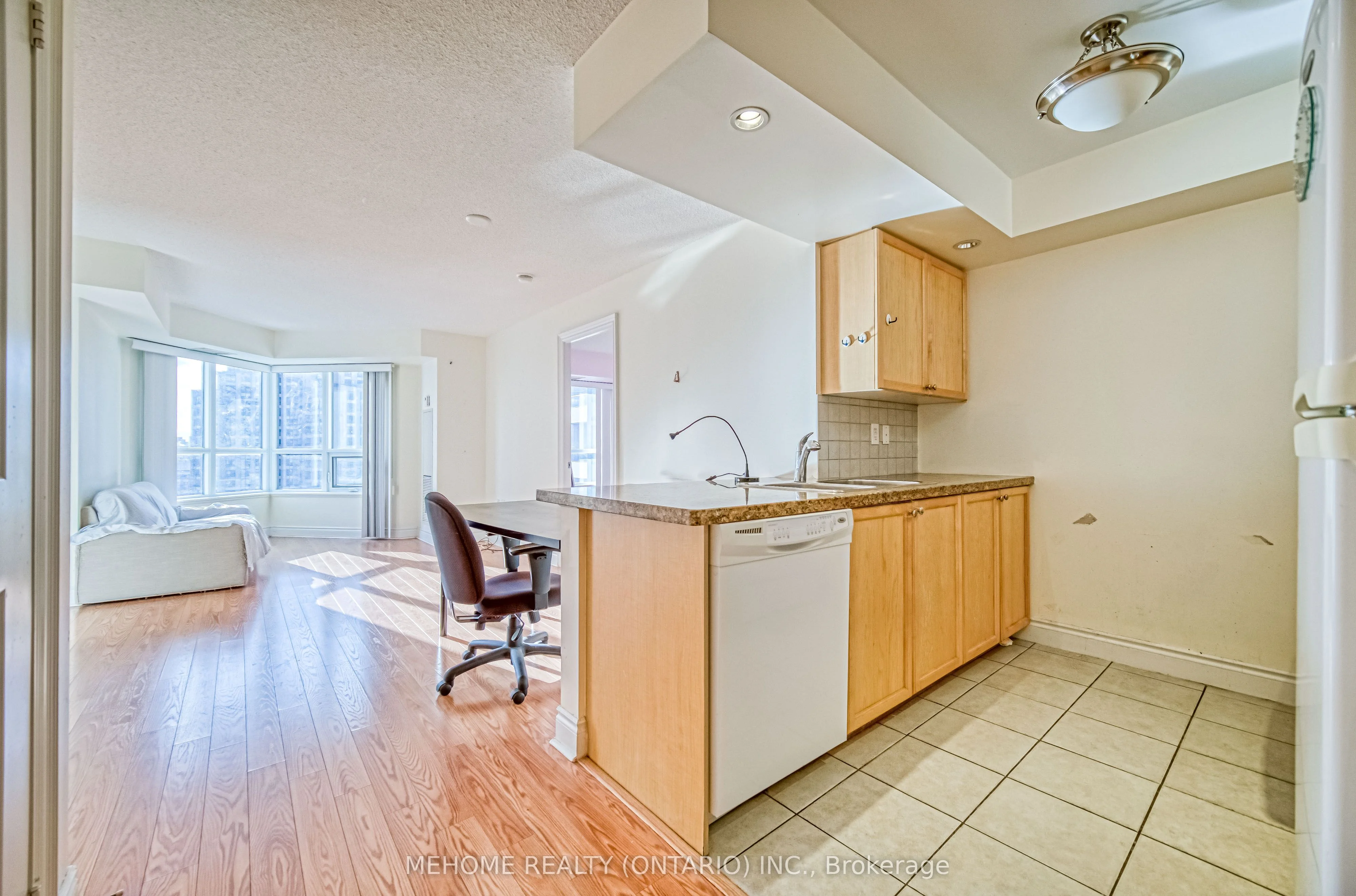 500 Doris Avenue 1723, Toronto C14, On M2n 0c1