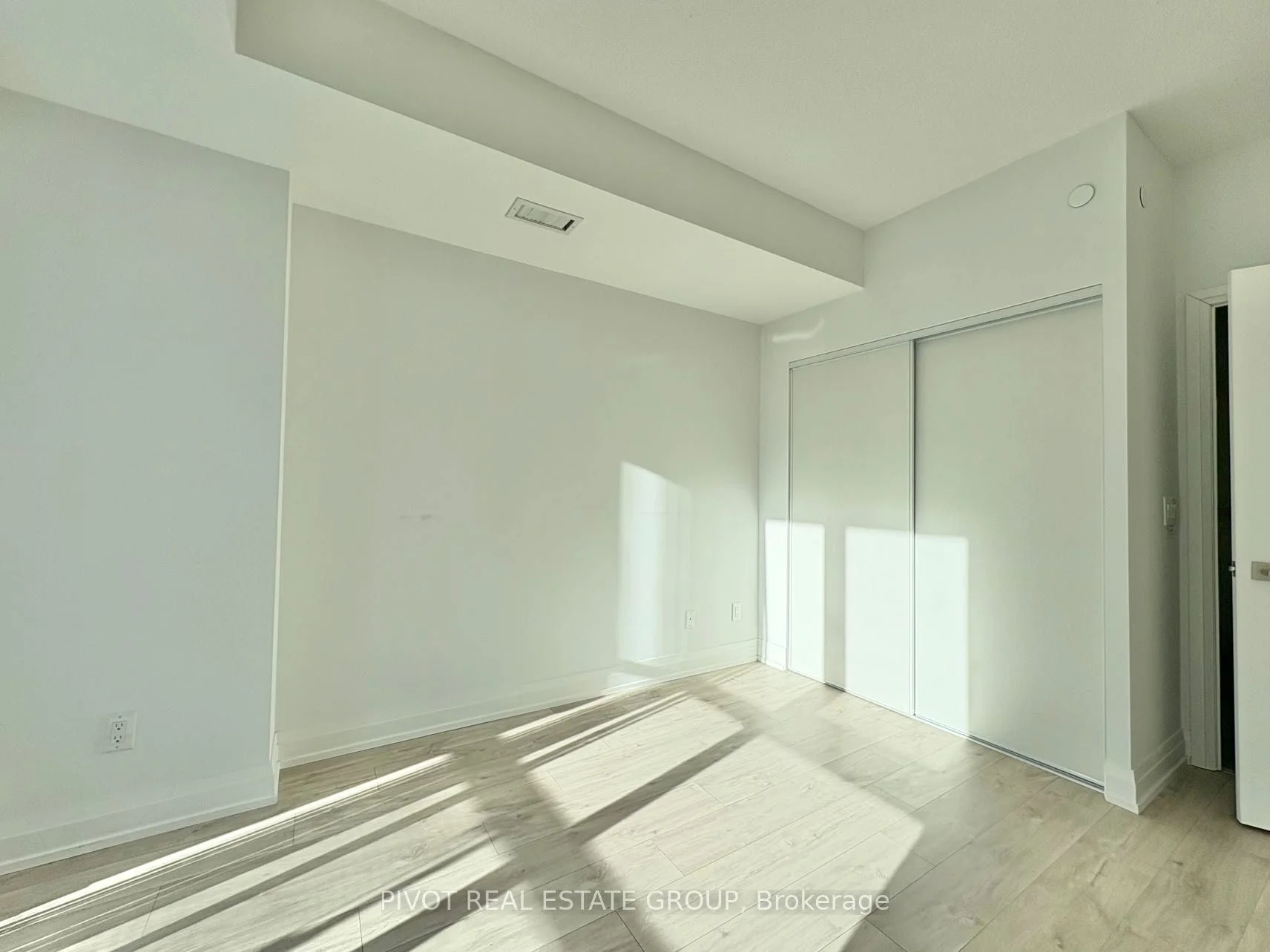 591 Sheppard Avenue 1009, Toronto C15, ON M2K 1B4