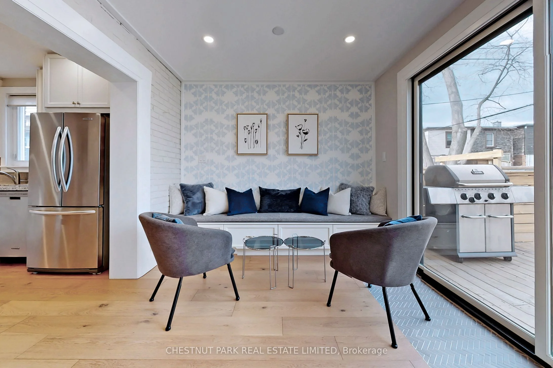 556 Balliol Street, Toronto C10, ON M4S 1E5