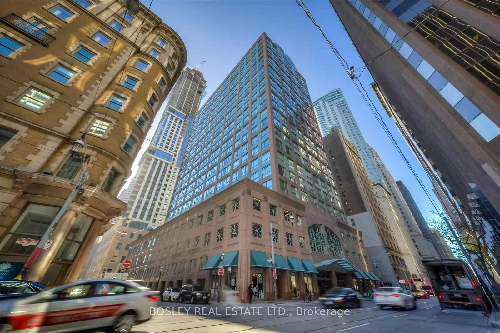 Condo Apartment in Toronto