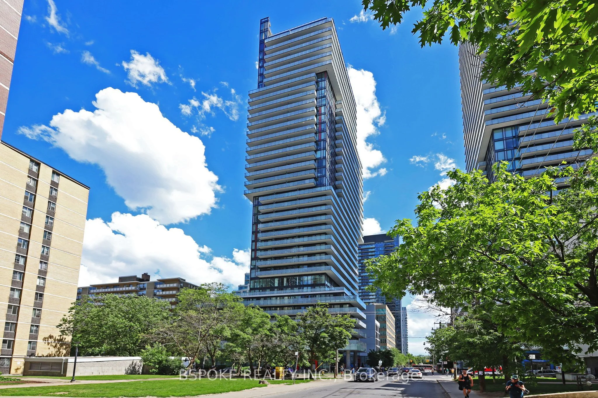 Condo Apartment in Toronto