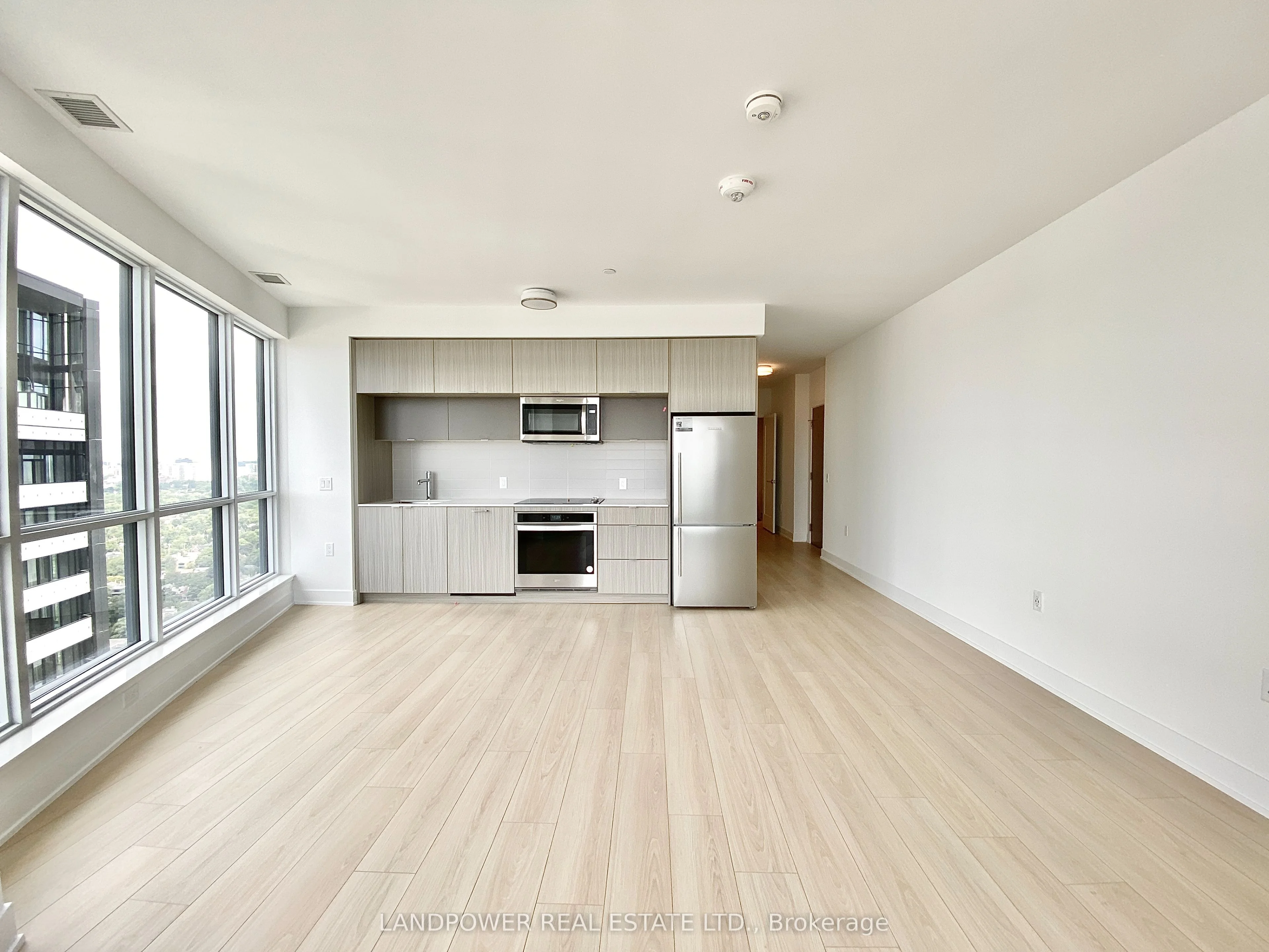 585 Bloor Street E 3722, Toronto C08, On M4w 0b3