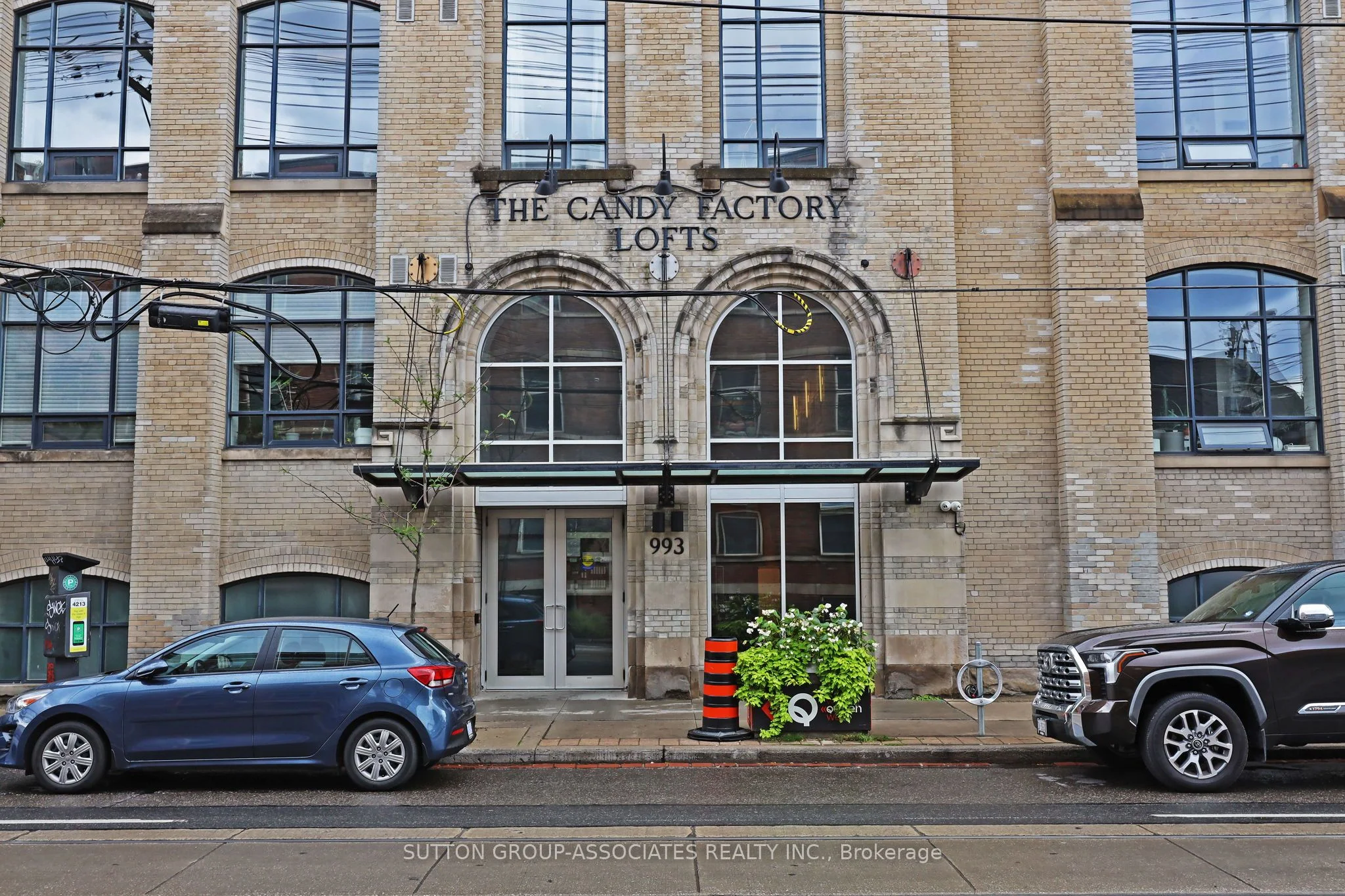 Condo Apartment in Toronto