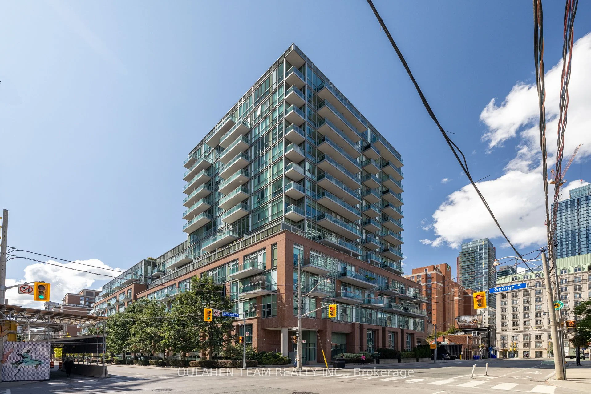 116 George Street N702, Toronto C08, On M5a 3s2