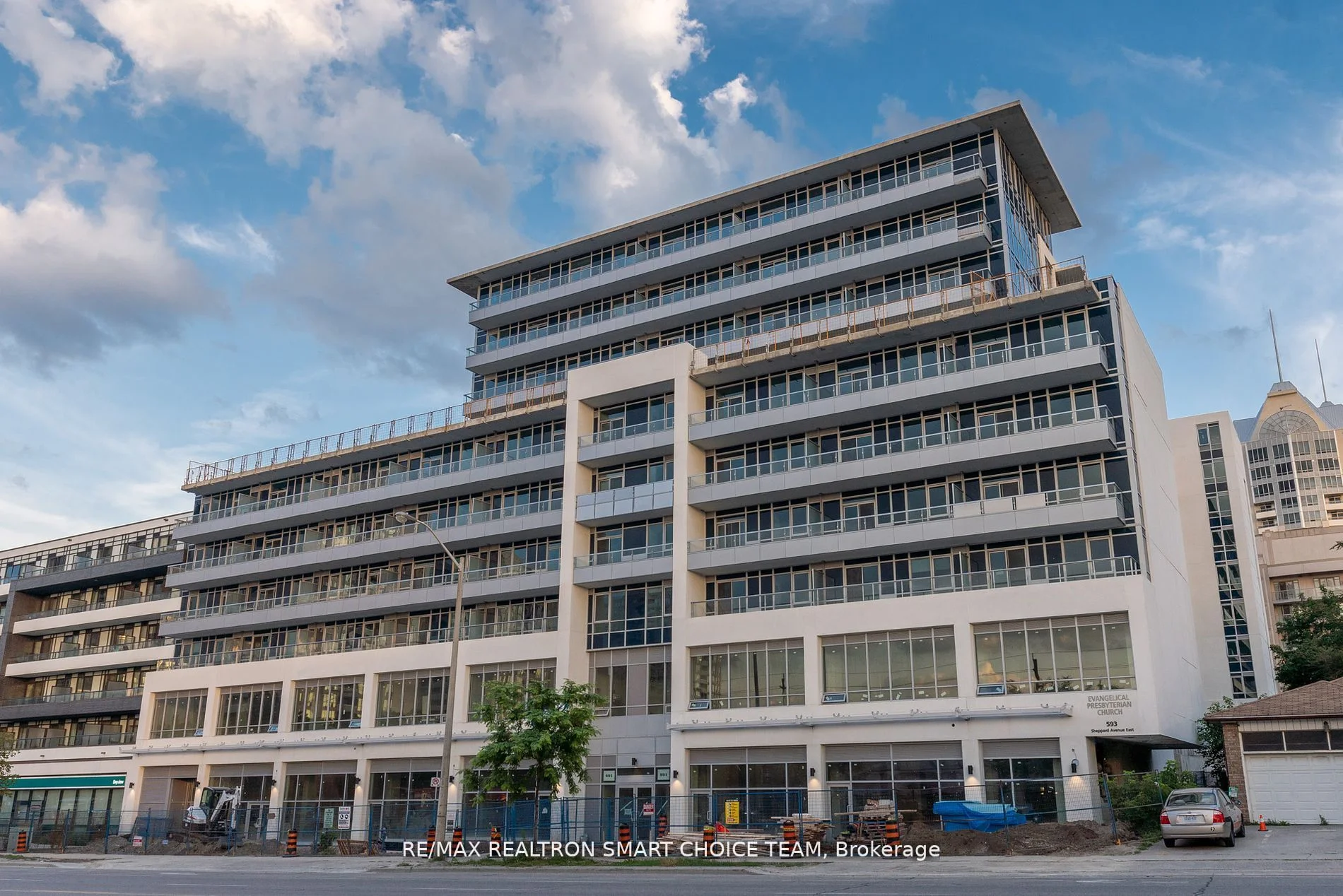 Condo Apartment in Toronto