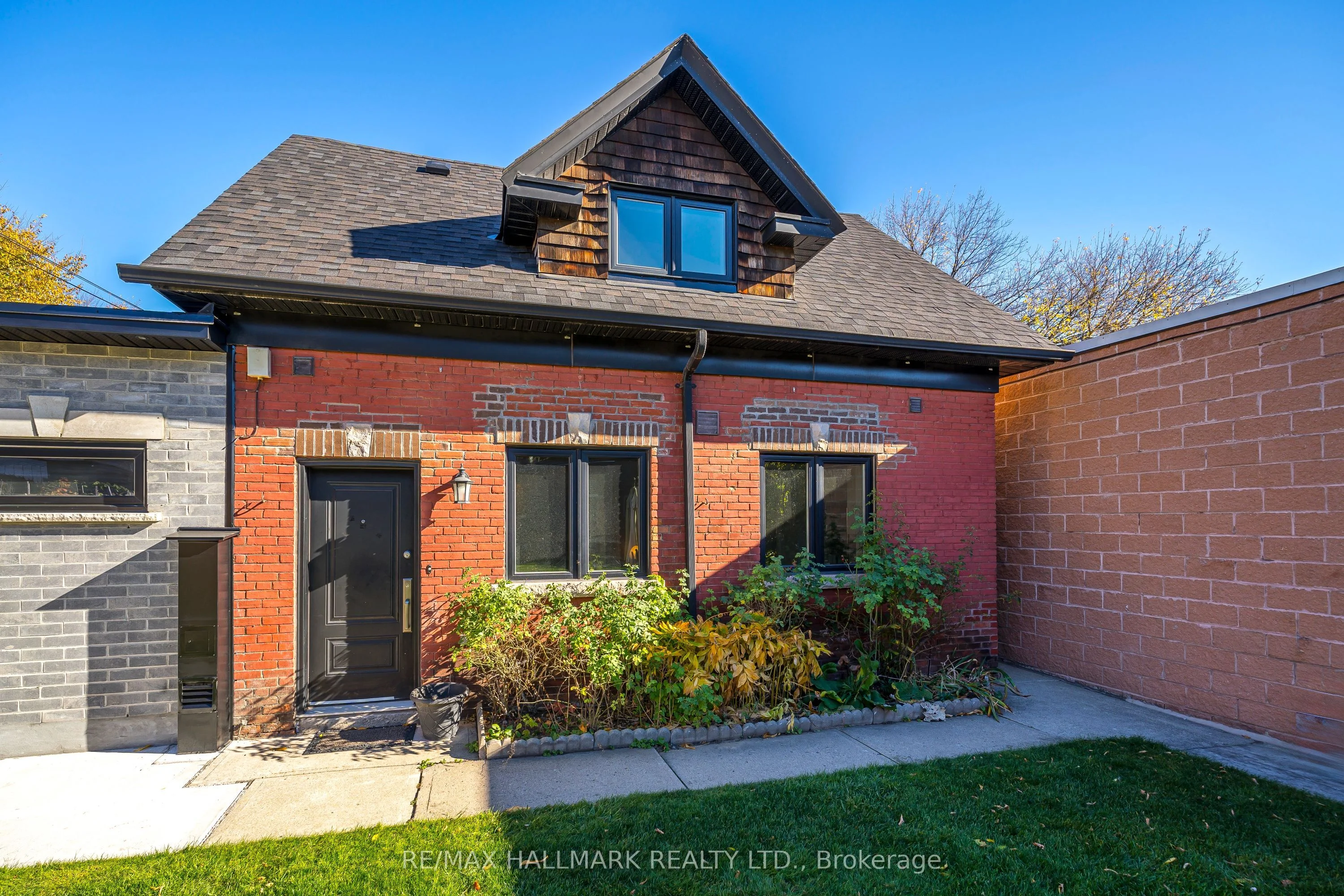 Detached in Toronto