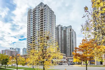 Condo Apartment in Toronto