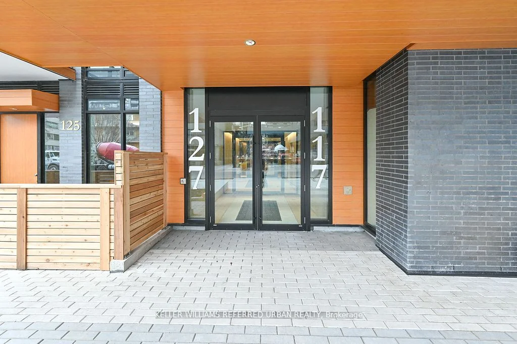127 Broadway Avenue 807S, Toronto C10, ON M4P 1V4