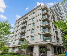 19 Avondale Avenue 39, Toronto C14, ON M2N 0A6