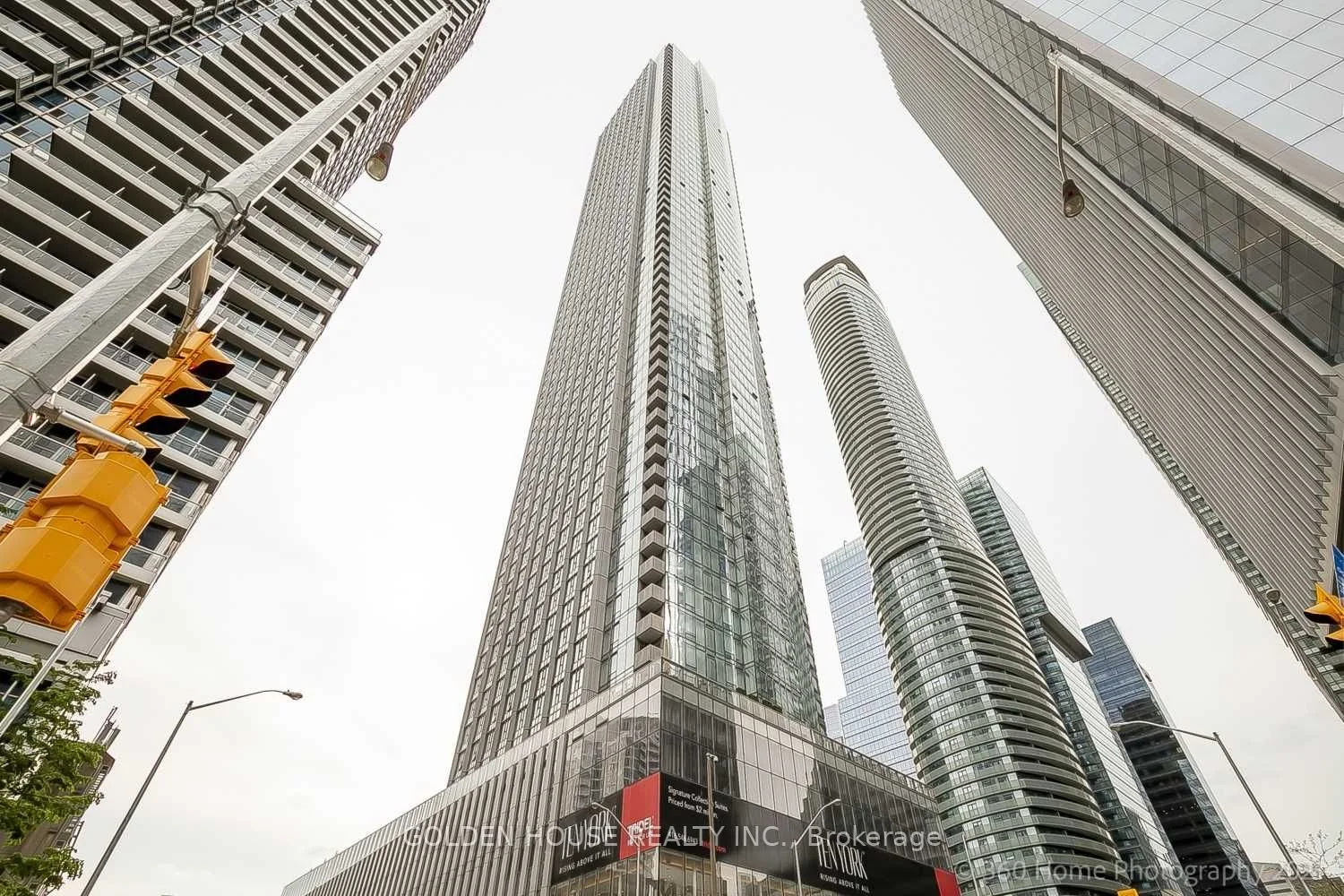 Condo Apartment in Toronto