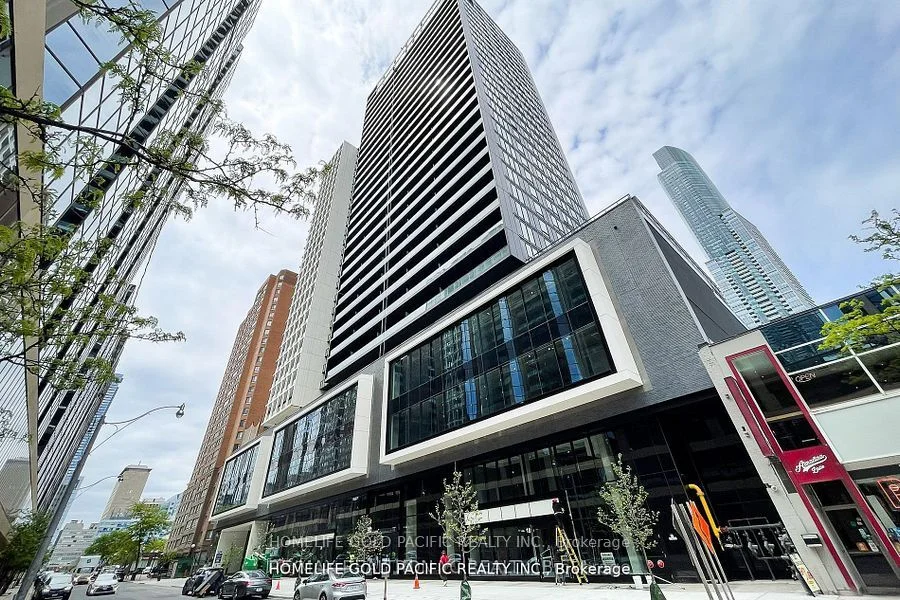 20 Edward Street 1716, Toronto C01, On M5g 0c5