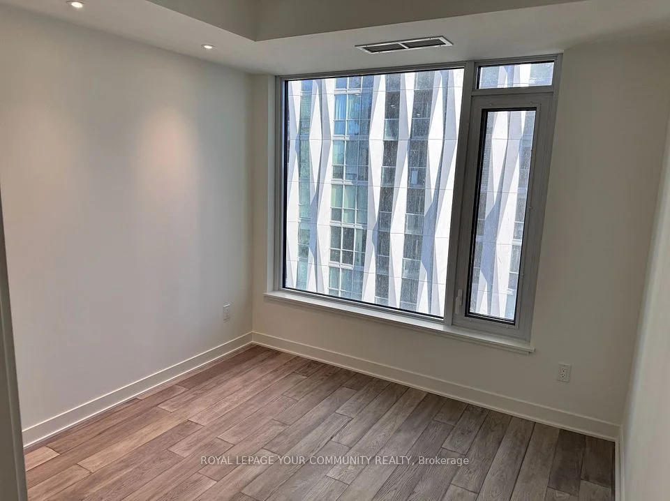 11 yorkville Avenue 1909, Toronto C02, ON M4W 0B7