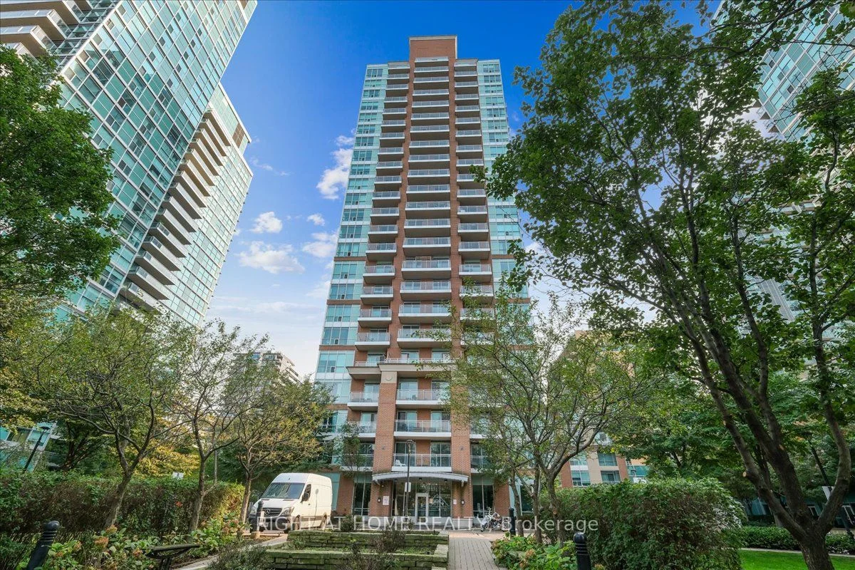 50 Lynn Williams Street 812, Toronto C01, On M6k 3r9