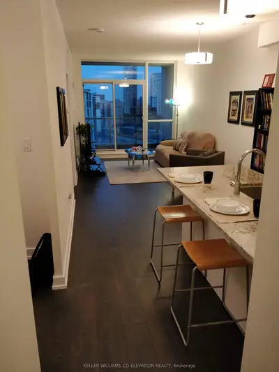 Condo Apartment in Toronto