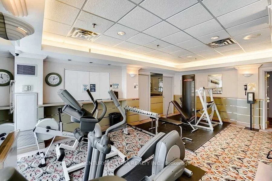 28 Hollywood Avenue SPH102, Toronto C14, ON M2N 6S4