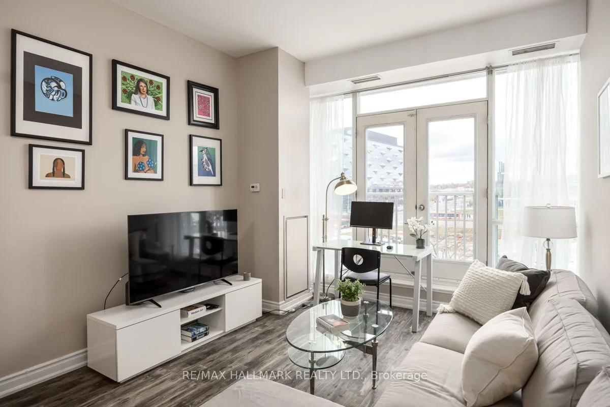 797 Don Mills Road 307, Toronto C11, On M3c 1v1