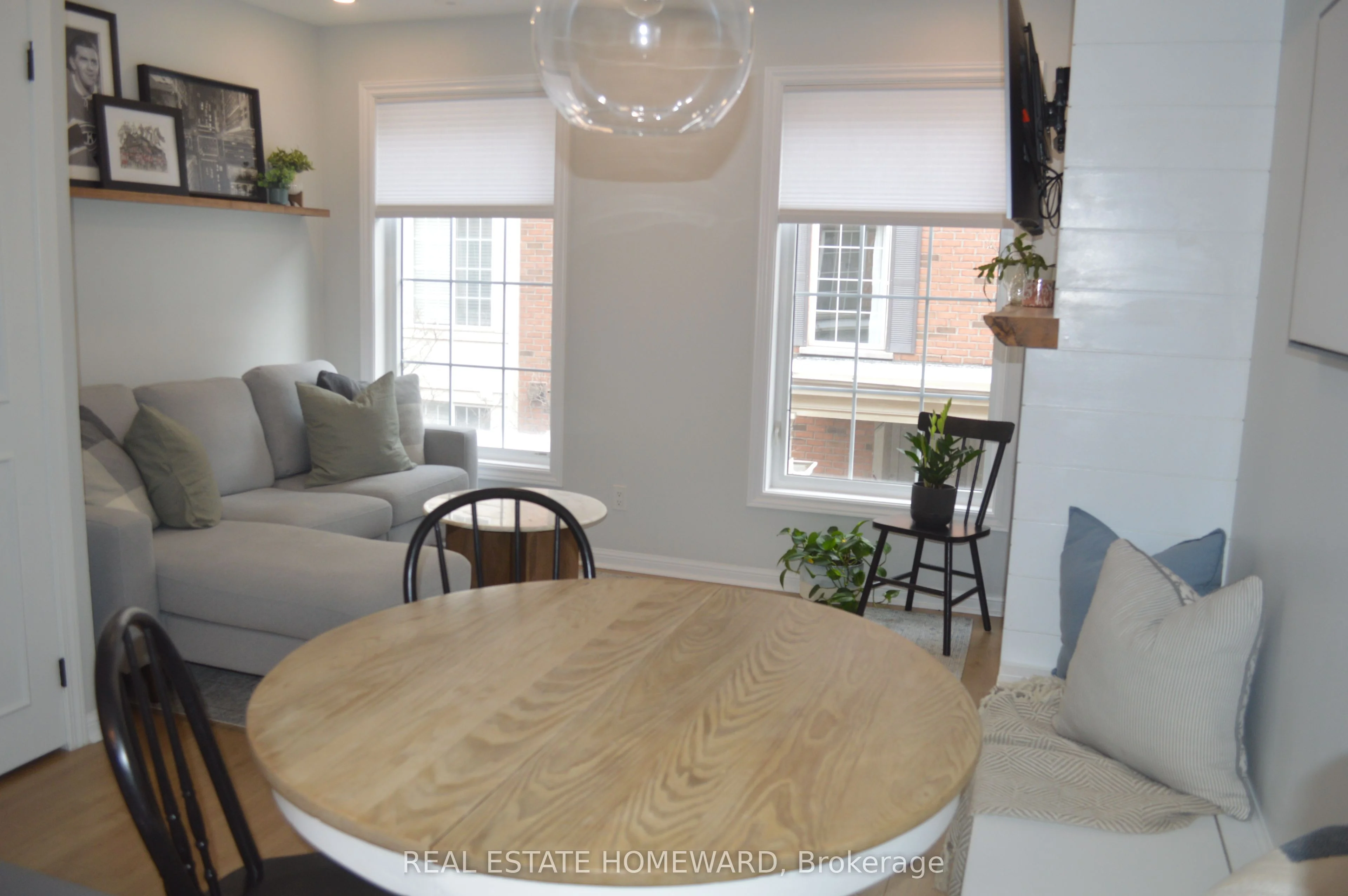 Condo Townhouse in Toronto