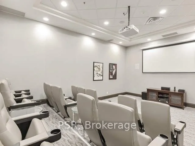 25 Lower Simcoe Street 811, Toronto C01, ON M5J 3A1