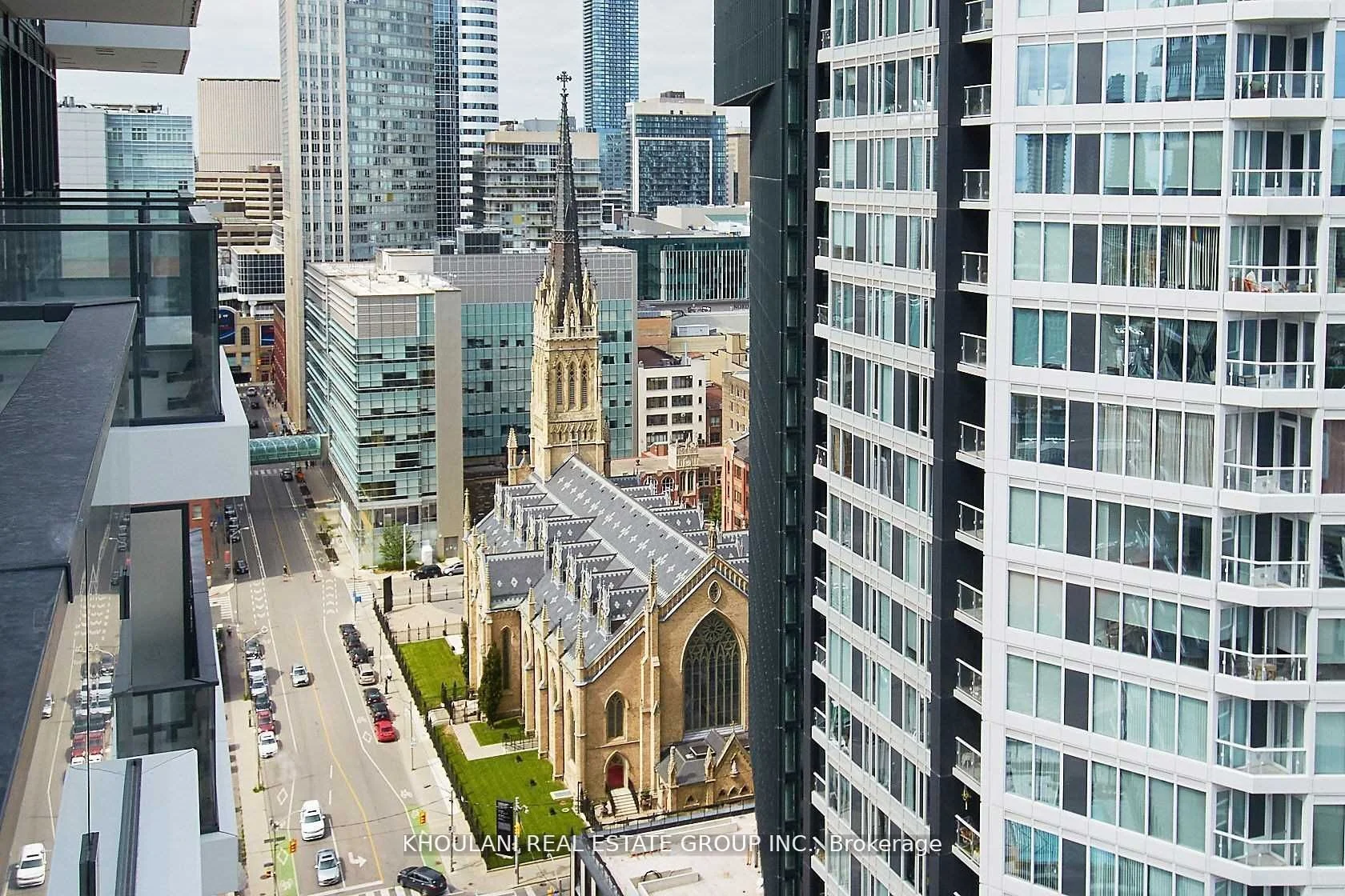 77 Shuter Street 2510, Toronto C08, On M5b 0b8