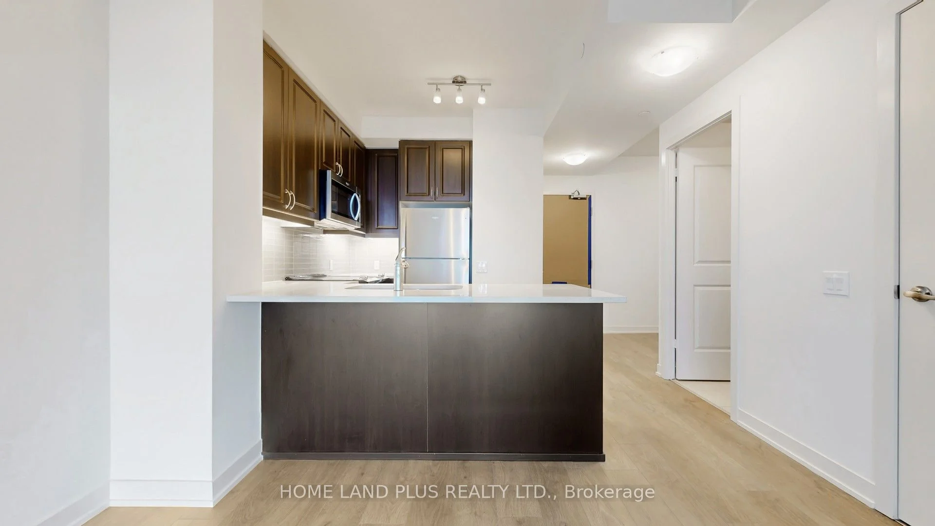 4955 Yonge Street 2103, Toronto C14, ON M3N 0L8