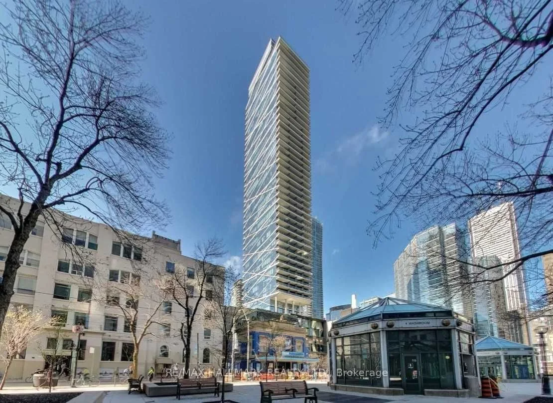 224 King Street W 3003, Toronto C01, On M5h 0a6