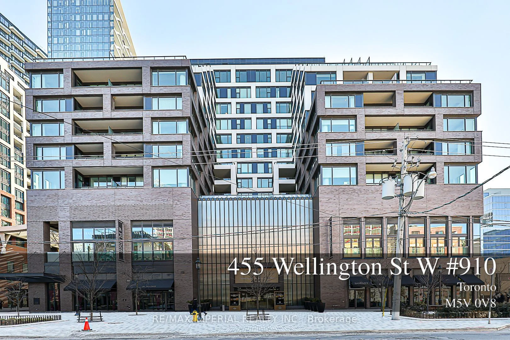 Condo Apartment in Toronto
