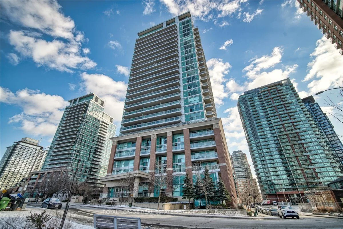 100 Western Battery Road 405, Toronto C01, On M6k 3s2